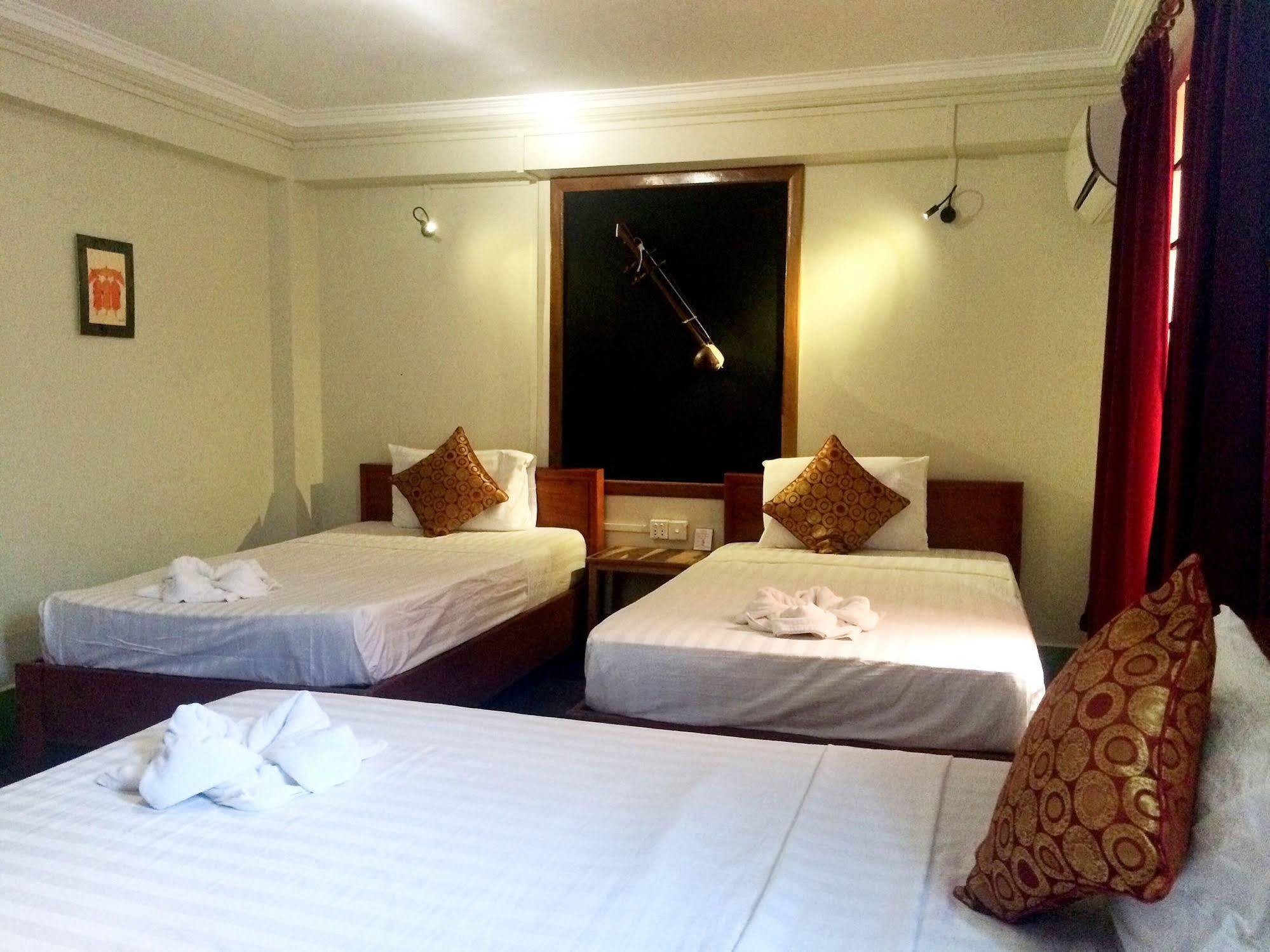The Cashew Nut Villas Siem Reap Ngoại thất bức ảnh